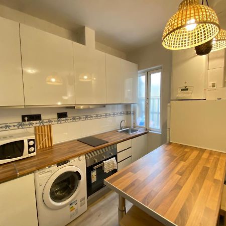 Homestay Herminiopuertas Madrid Bagian luar foto